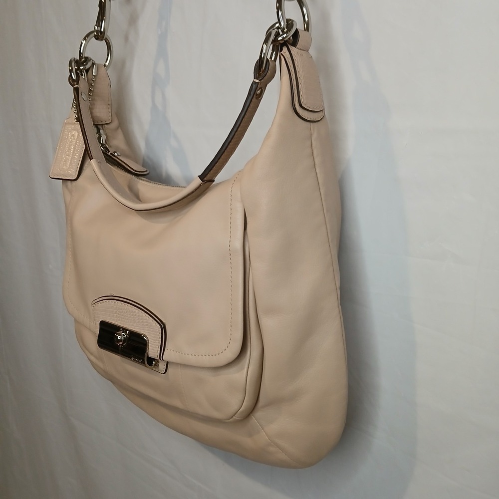 COACH Kristin Bag Purse In Tan Nude 100% Top Grain Soft Beautiful Leather Y2K - Picture 3 of 16